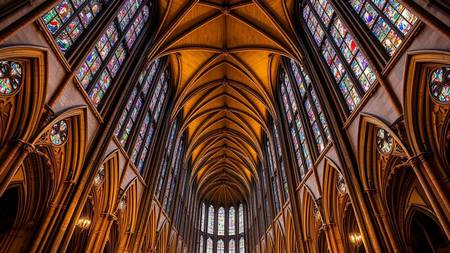 La voûte vertigineuse de la Cathédrale Saint-Pierre de Beauvais